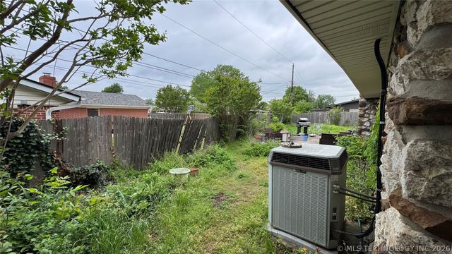 3736 S 95th East Avenue, Tulsa, OK 74145
