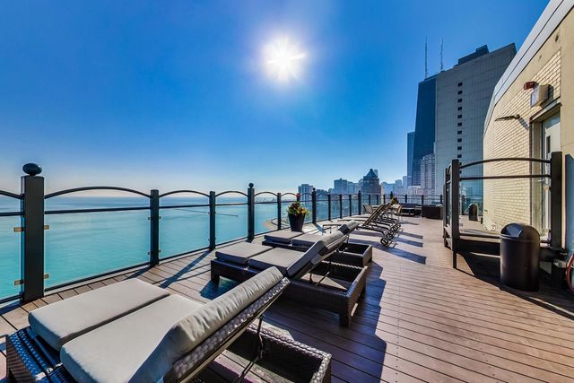 1150 N LAKE SHORE Drive 2B, Chicago, IL 60611