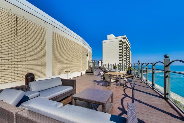 1150 N LAKE SHORE Drive 2B, Chicago, IL 60611