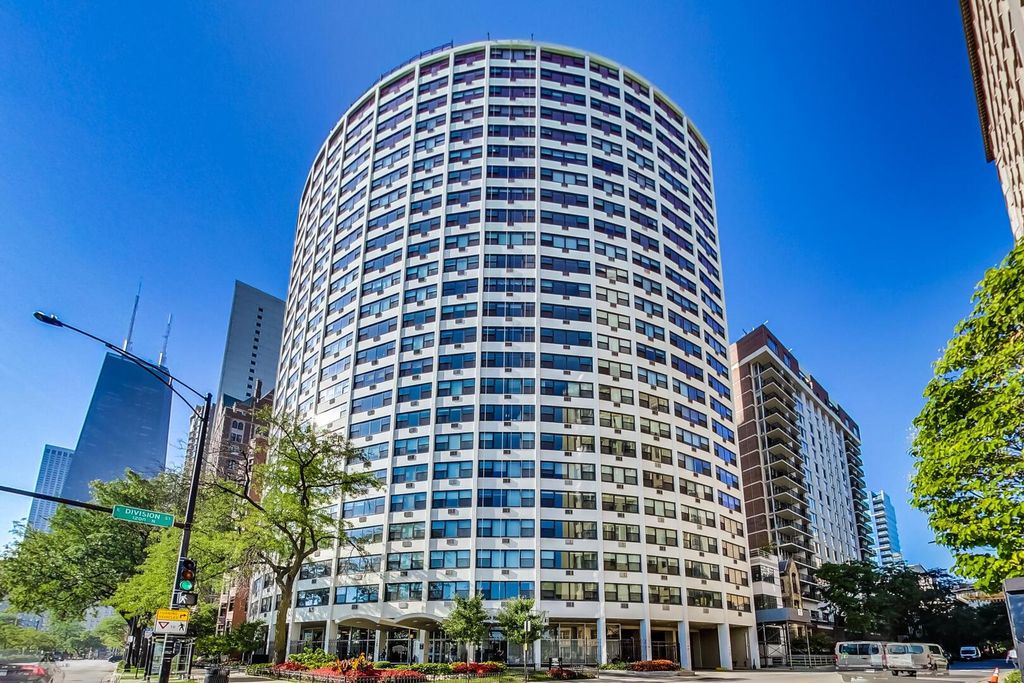 1150 N LAKE SHORE Drive 2B, Chicago, IL 60611