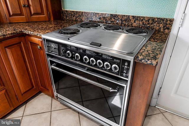 1607 RUXTON RD, Towson, MD 21204