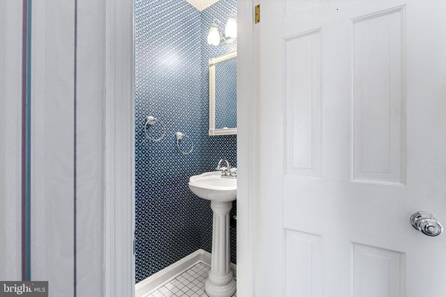 1607 RUXTON RD, Towson, MD 21204