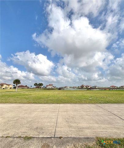 287 W Lago Loop Road, Port O'connor, TX 77982