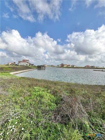 287 W Lago Loop Road, Port O'connor, TX 77982