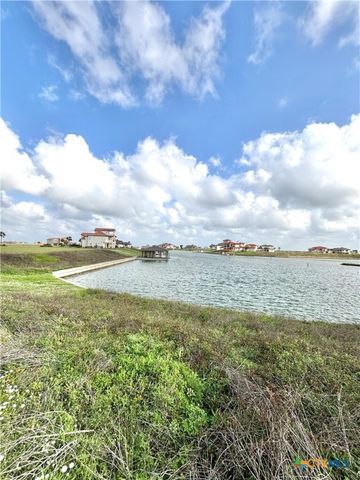 287 W Lago Loop Road, Port O'connor, TX 77982