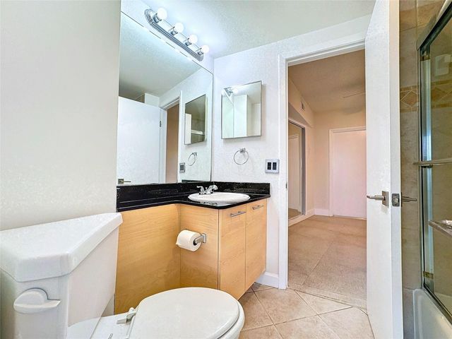 3250 NE 28th Street 809, Fort Lauderdale, FL 33308
