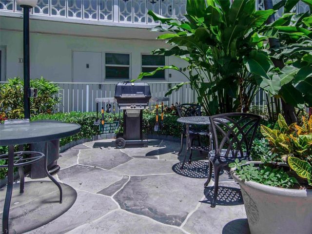 3250 NE 28th Street 809, Fort Lauderdale, FL 33308