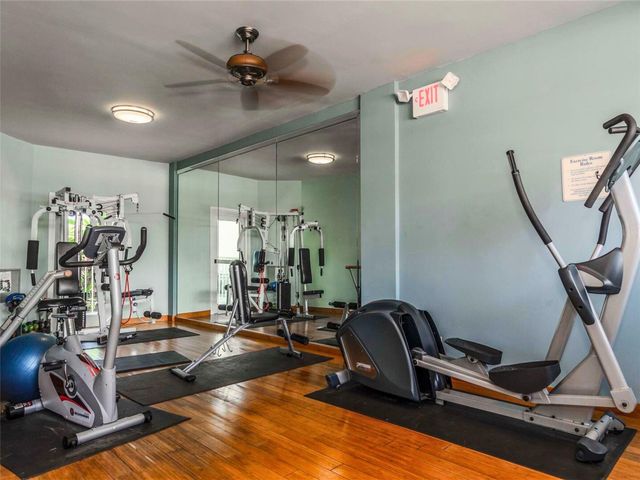 3250 NE 28th Street 809, Fort Lauderdale, FL 33308