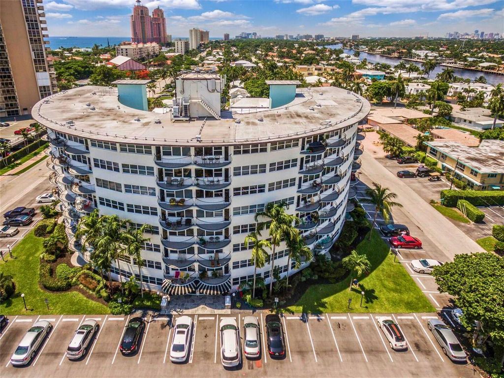 3250 NE 28th Street 809, Fort Lauderdale, FL 33308