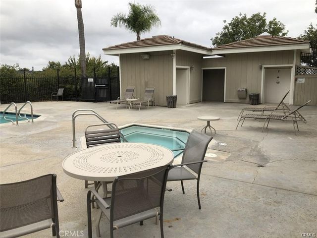 733 Vista Grande, Oceanside, CA 92057