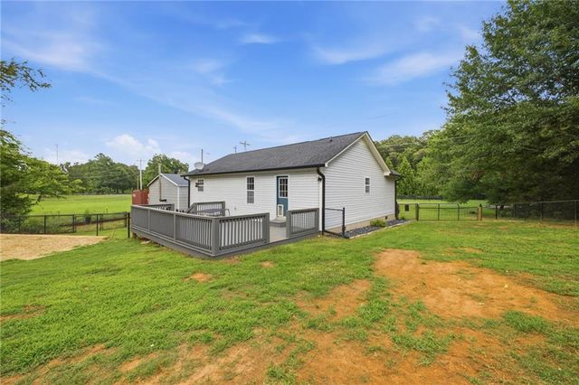 243 Bud Hardy Road SE, Calhoun, GA 30701