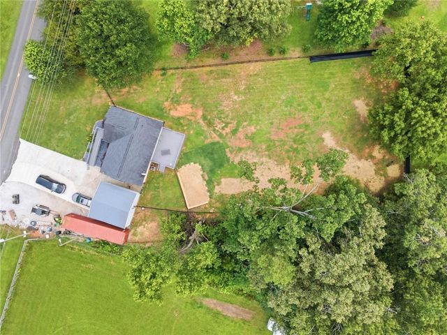 243 Bud Hardy Road SE, Calhoun, GA 30701