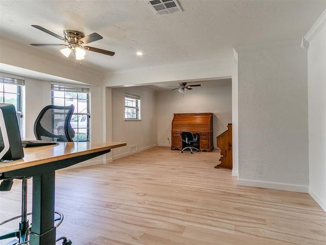 1514 Washington Street, Edmond, OK 73034