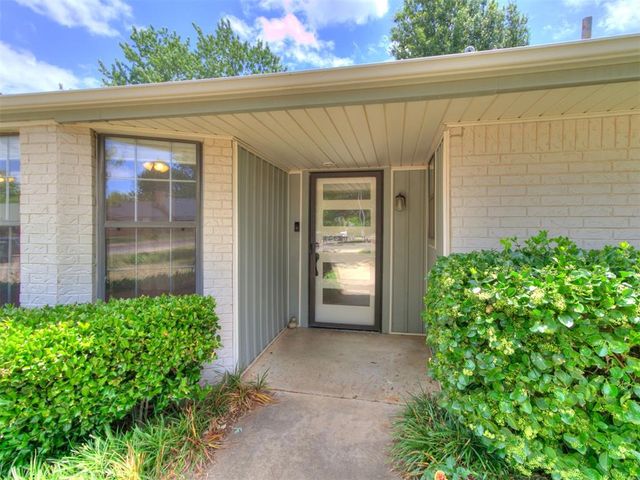 1514 Washington Street, Edmond, OK 73034