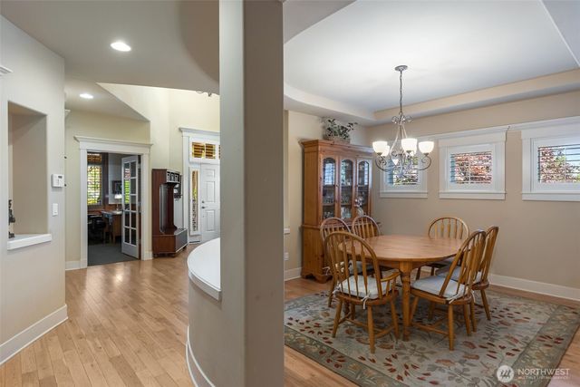 23431 NE 10th Place, Sammamish, WA 98074