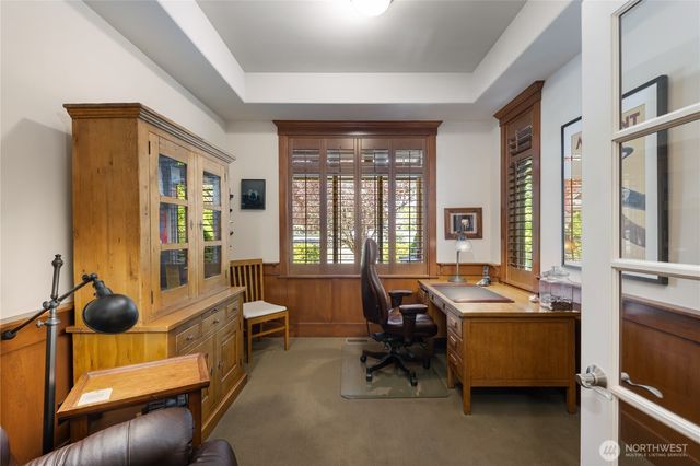 23431 NE 10th Place, Sammamish, WA 98074