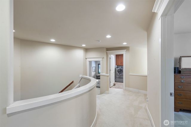 23431 NE 10th Place, Sammamish, WA 98074