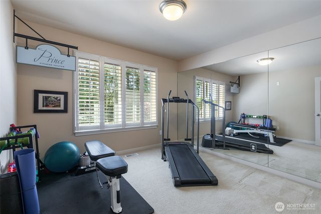 23431 NE 10th Place, Sammamish, WA 98074