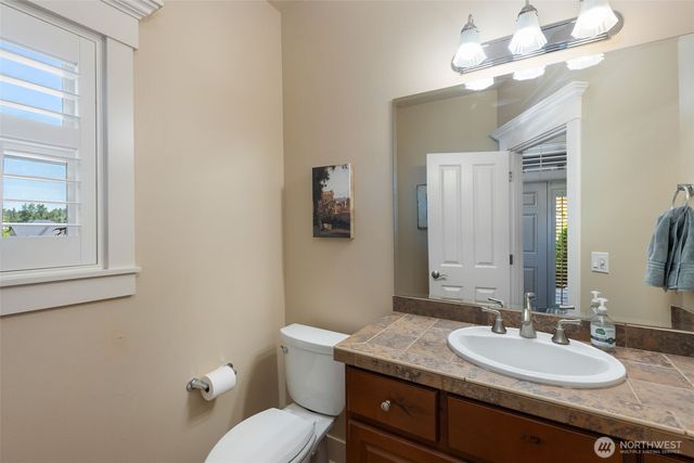 23431 NE 10th Place, Sammamish, WA 98074