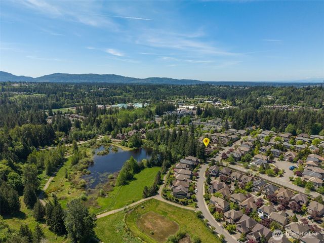 23431 NE 10th Place, Sammamish, WA 98074
