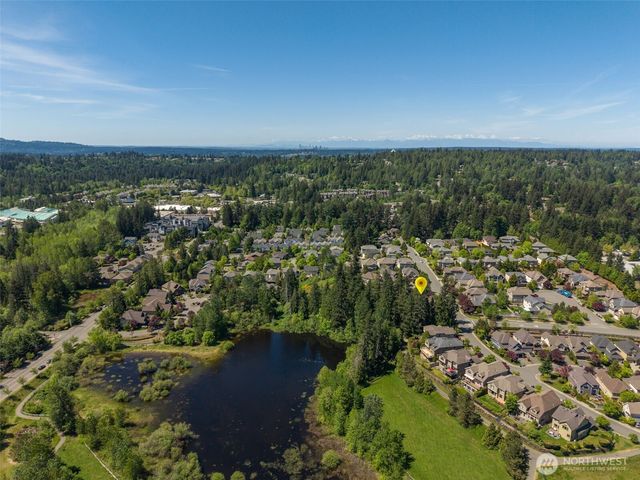 23431 NE 10th Place, Sammamish, WA 98074