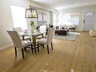 7040 3rd, Los Angeles, CA 90043