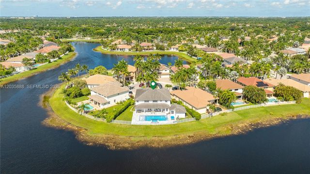 2505 Hunters Run Way, Weston, FL 33327