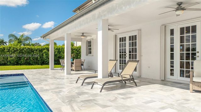 2505 Hunters Run Way, Weston, FL 33327