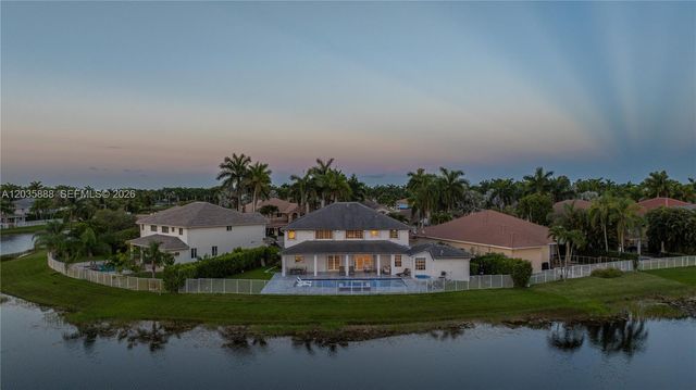 2505 Hunters Run Way, Weston, FL 33327