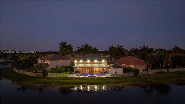 2505 Hunters Run Way, Weston, FL 33327