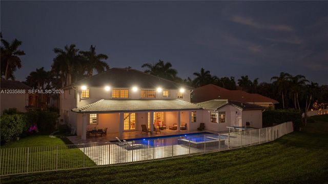 2505 Hunters Run Way, Weston, FL 33327