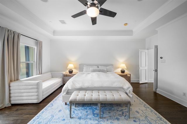 3605 Live Oak Street, Dallas, TX 75204