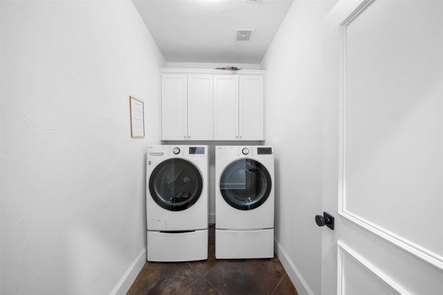 3605 Live Oak Street, Dallas, TX 75204