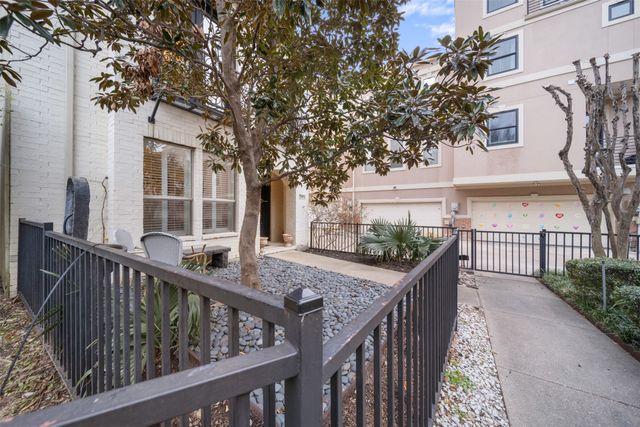 3605 Live Oak Street, Dallas, TX 75204