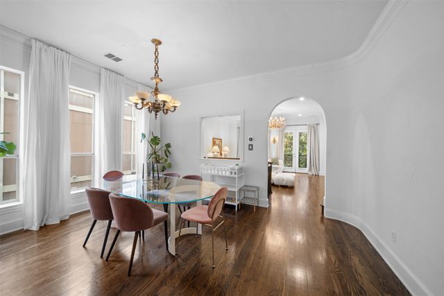 3605 Live Oak Street, Dallas, TX 75204