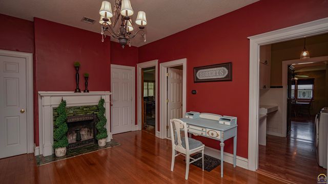 200 E 14th ST, Horton, KS 66439