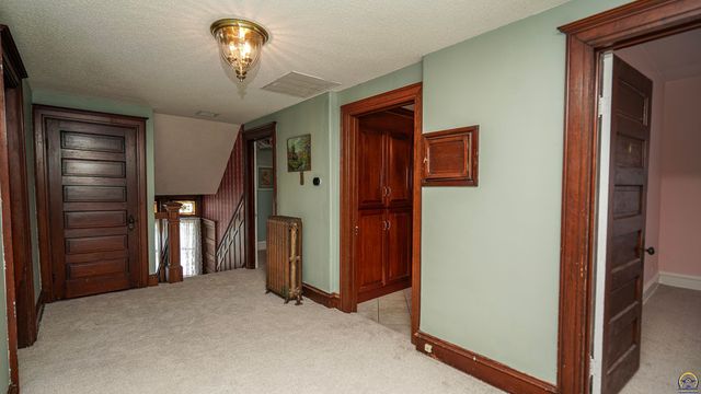 200 E 14th ST, Horton, KS 66439