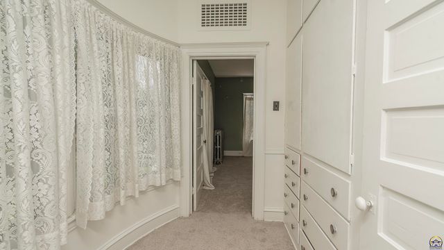 200 E 14th ST, Horton, KS 66439