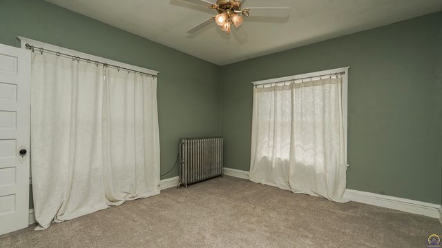 200 E 14th ST, Horton, KS 66439