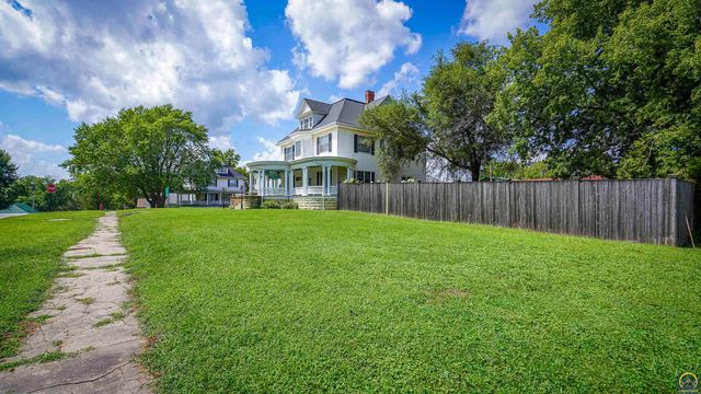 200 E 14th ST, Horton, KS 66439