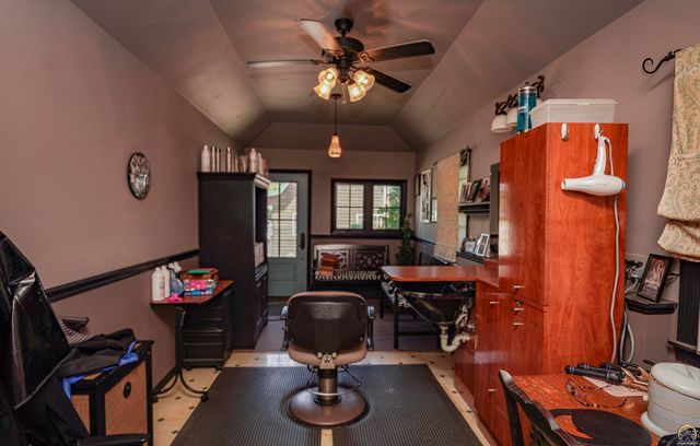 200 E 14th ST, Horton, KS 66439