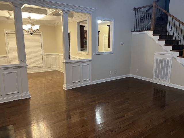 1615 Edgewater Ln, Clarksville, TN 37043