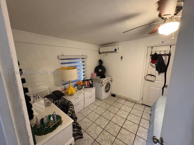 3001 NW 106th St, Miami, FL 33147
