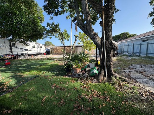 3001 NW 106th St, Miami, FL 33147