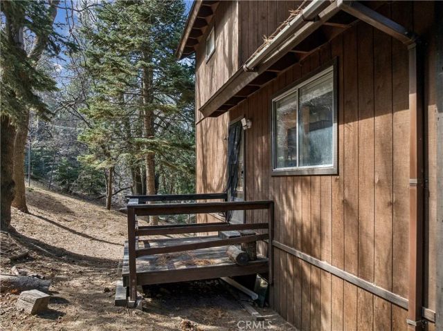 2701 Canon Way, Running Springs, CA 92382