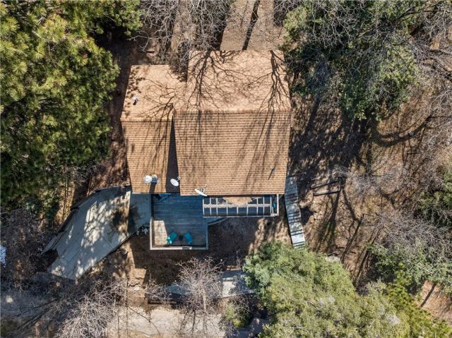 2701 Canon Way, Running Springs, CA 92382