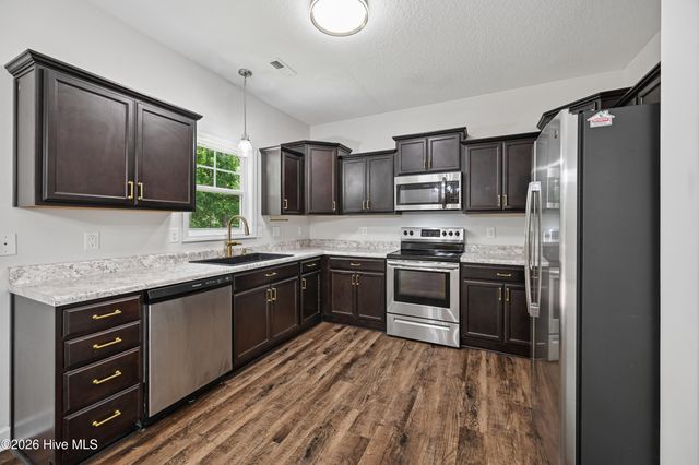 717 Bayboro Court, Holly Ridge, NC 28445