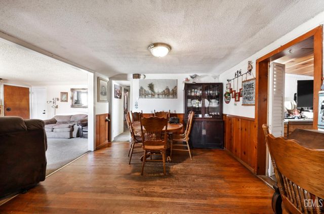 461 Adams Street, Bakersfield, CA 93307
