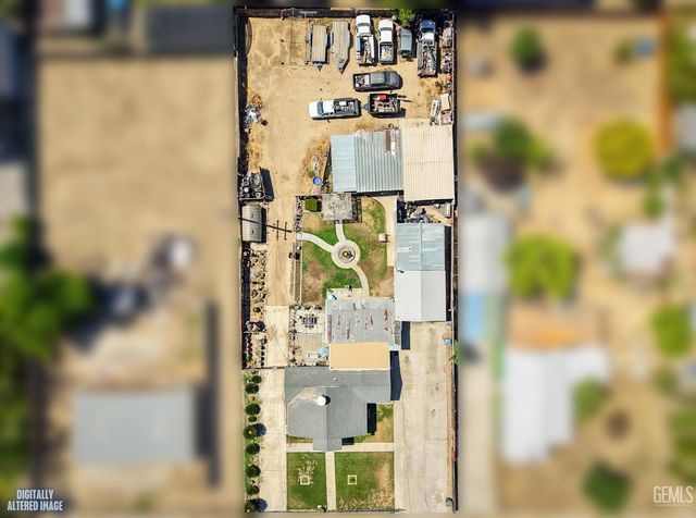 461 Adams Street, Bakersfield, CA 93307