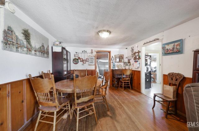 461 Adams Street, Bakersfield, CA 93307
